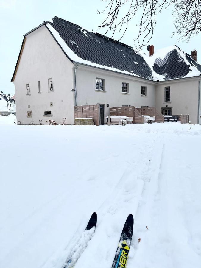 Farmhouse Eckartsberg Im Zittauer Gebirge - Gemuetliche Und Moderne Ferienwohnungen Mit Terrasse Εξωτερικό φωτογραφία