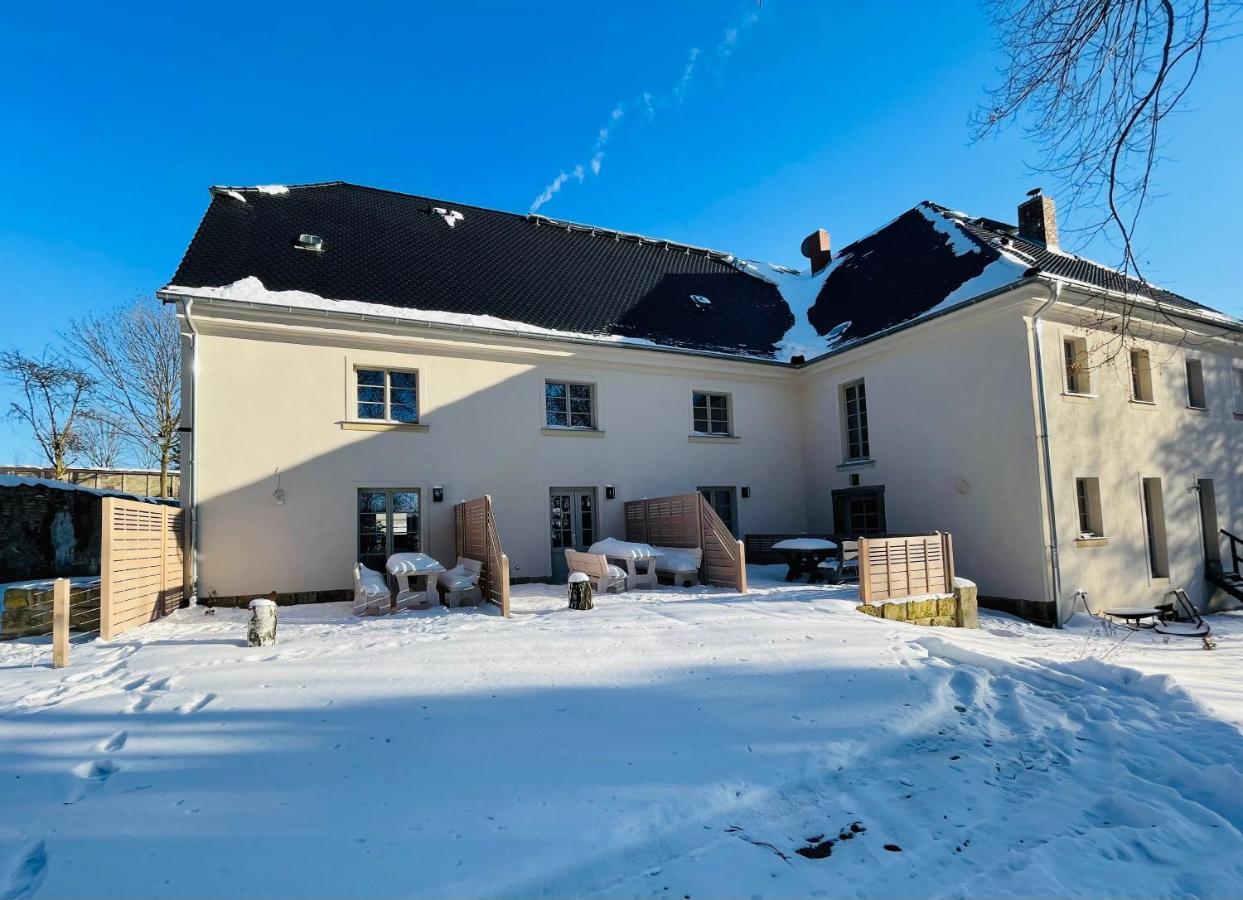 Farmhouse Eckartsberg Im Zittauer Gebirge - Gemuetliche Und Moderne Ferienwohnungen Mit Terrasse Εξωτερικό φωτογραφία